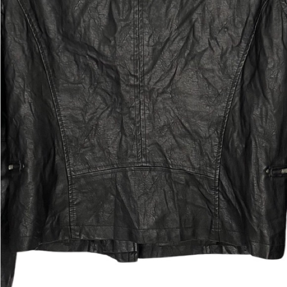 Kut from the Kloth faux leather Moto jacket - Picture 6 of 9